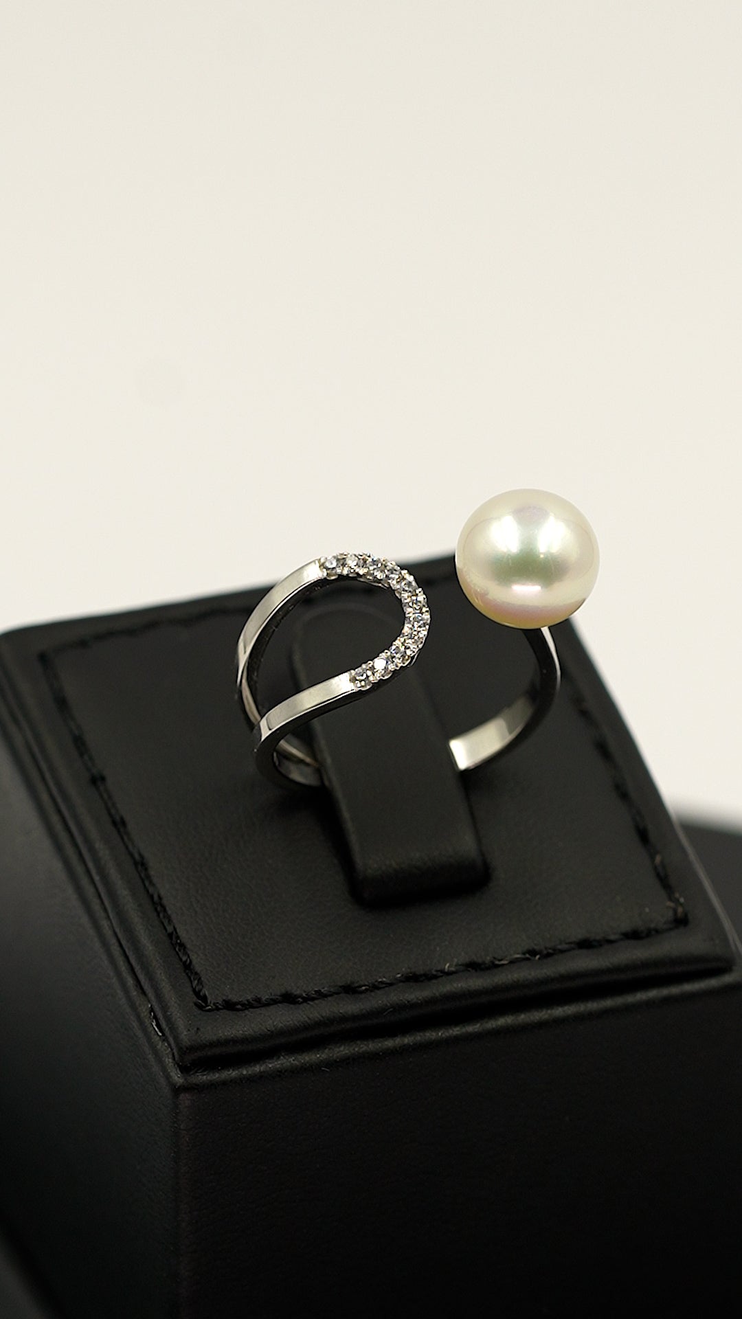 Moonlit Pearl Sonata Ring